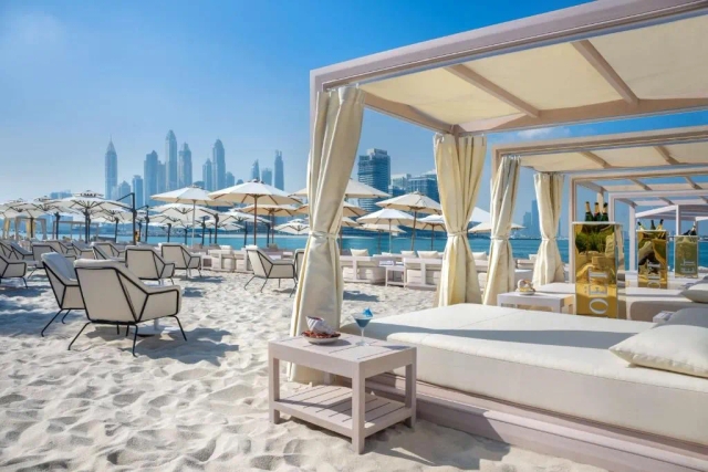 Radisson Beach Resort Palm Jumeirah-2