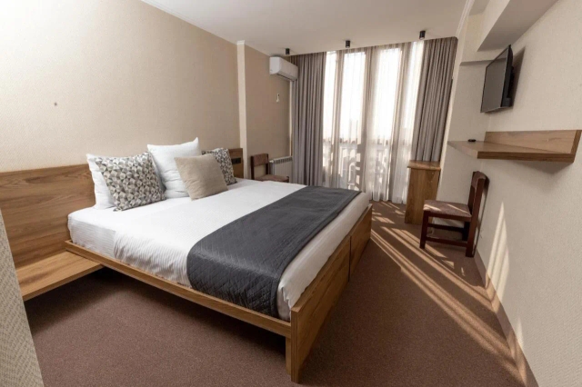 Shirak Hotel-2