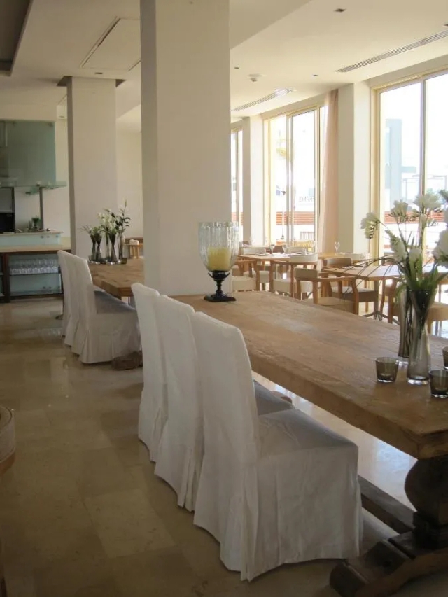 E-Hotel Larnaca Resort & Spa-2