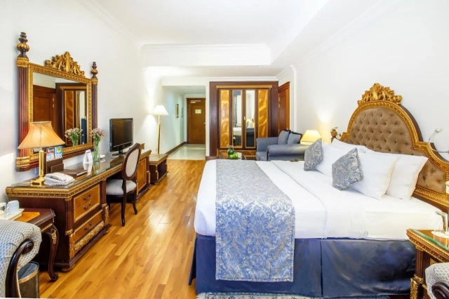 Grand Excelsior Hotel Bur Dubai-3