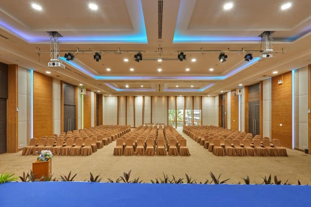 Welcome World Resort & Spa-3