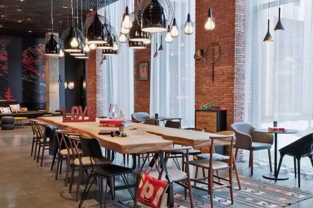 Moxy Tbilisi Hotel-3