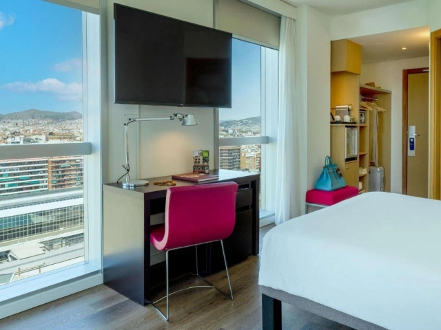 Novotel Barcelona City Hotel-2