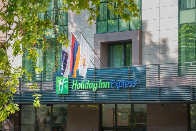 Holiday Inn Express - Yerevan by IHG-2