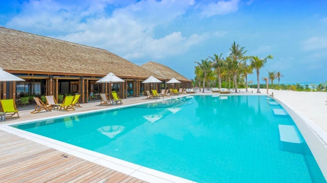 Innahura Maldives Resort-2