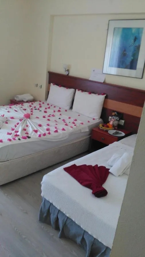 Hotel First Class-2