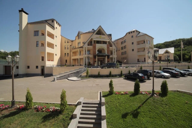 Multi Rest House-2