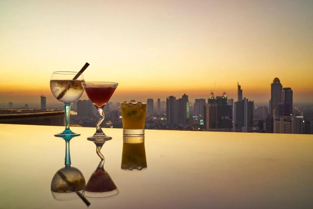 Anantara Sathorn Bangkok Hotel-3