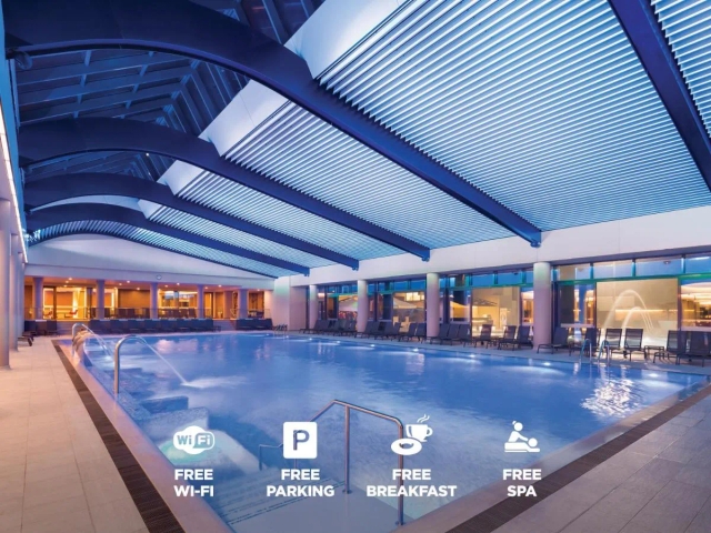 Ramada Plaza by Wyndham Bucharest Convention Center-2