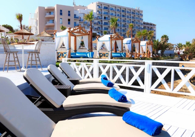 Design Plus Seya Beach Hotel-2
