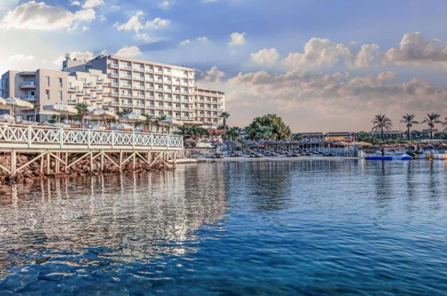 Design Plus Seya Beach Hotel-3