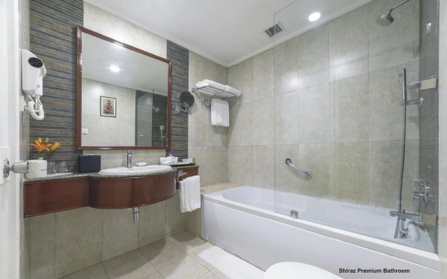 Hotel Clarks Shiraz-2