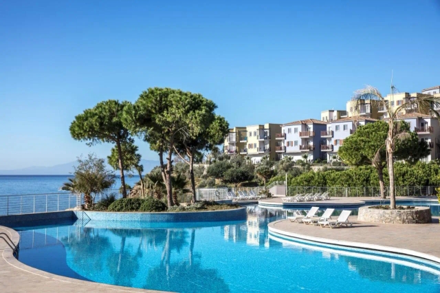 Aria Claros Beach & Spa Resort-3