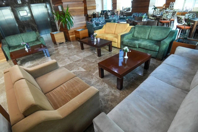 Avenue Hotel Baku by Smart-3