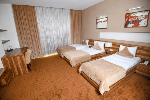 Avenue Hotel Baku by Smart-2