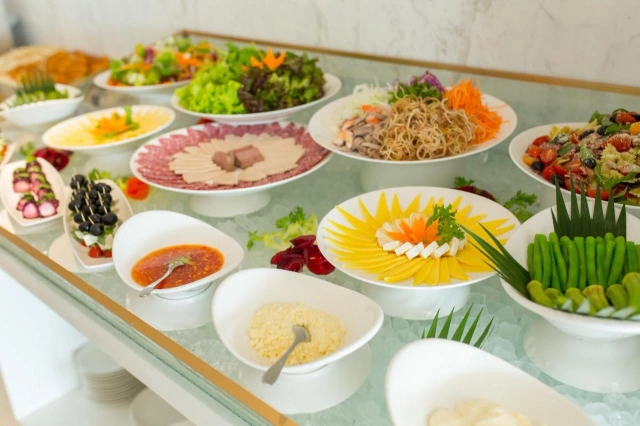Yarra Ocean Suites Danang-2