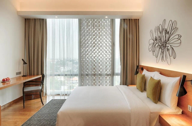 Jetwing Colombo Seven Hotel-2
