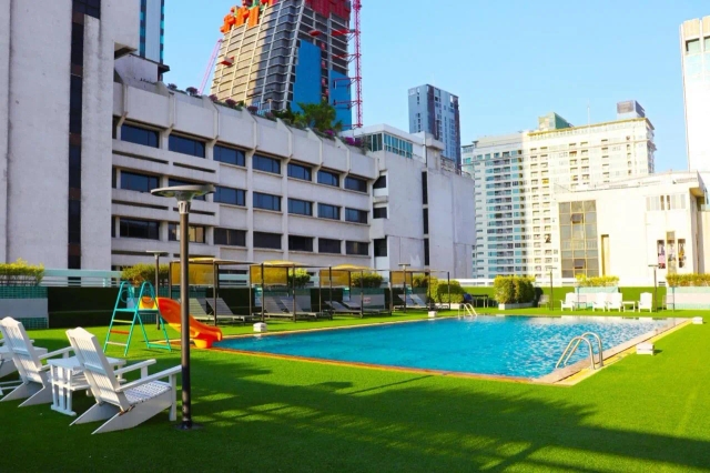 Evergreen Place Siam by UHG-2