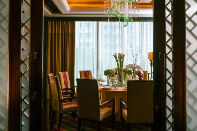 Renaissance Shanghai Pudong Hotel-3