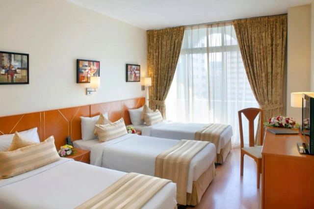 Landmark Hotel-2