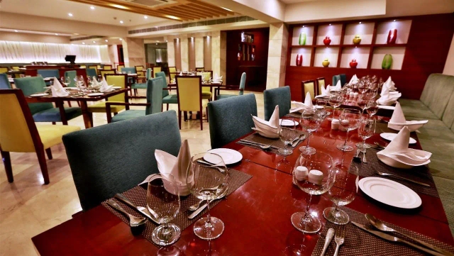 Golden Tulip Vasundhara-2