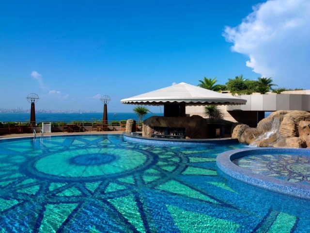 Le Royal Hotels Resorts Beirut hotel-2
