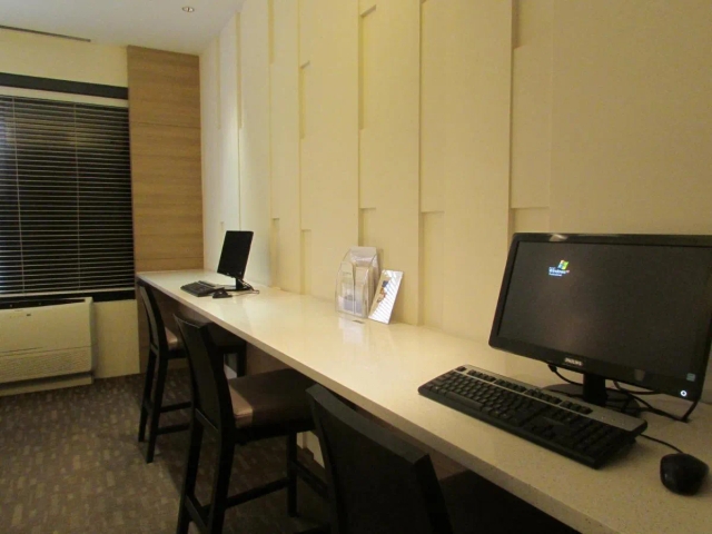 Concorde Hotel Singapore-3