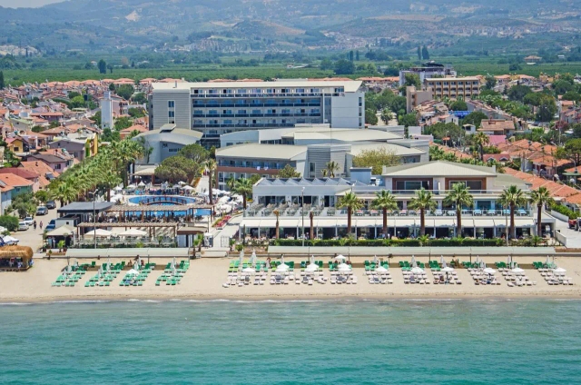Palm Wings Beach Resort & Spa-2