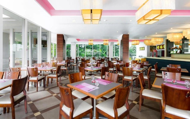 Aiyara Grand Hotel-3