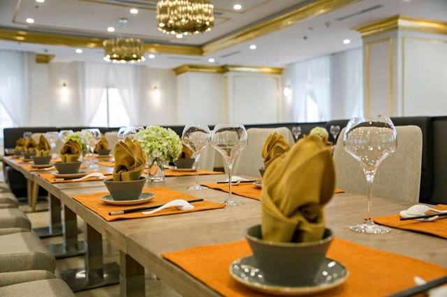 Wyndham Danang Golden Bay-3