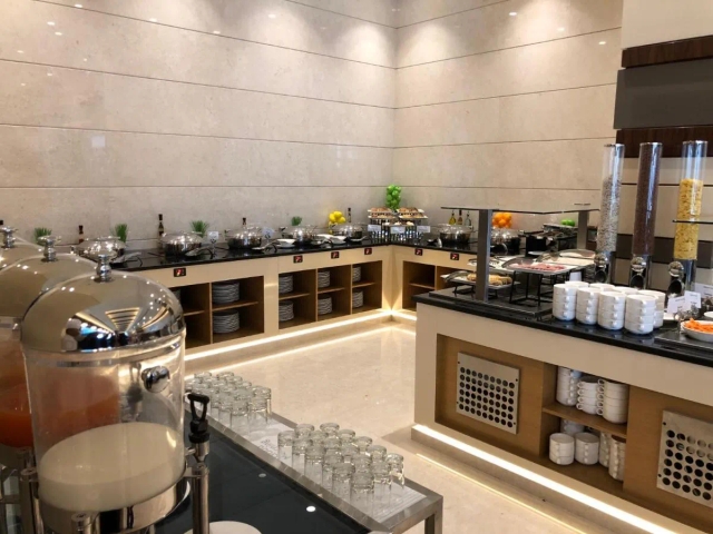 Golden Tulip Media Hotel-2