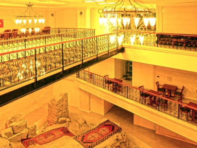 Safa Royal Museum Hotel-2
