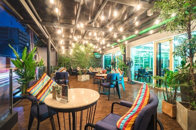 Citrus Sukhumvit 11 by Compass Hospitality hotel-2
