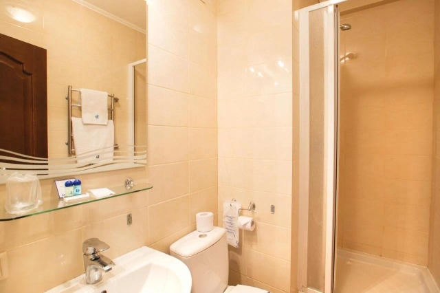 Dnipro Hotel-2