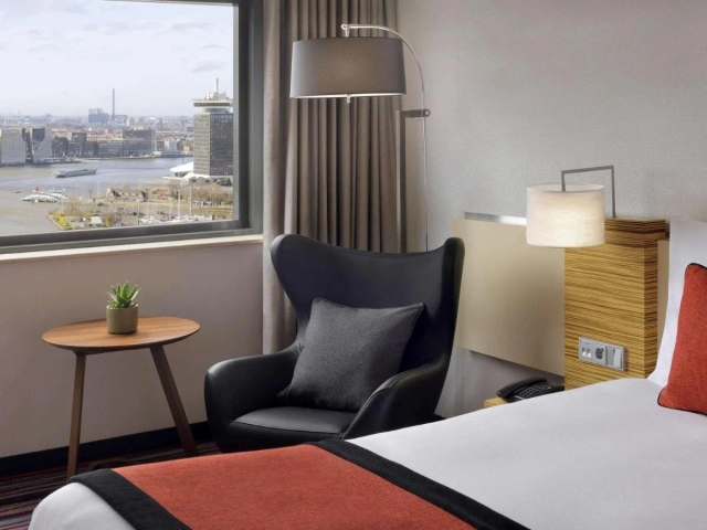 Movenpick Amsterdam City hotel-2
