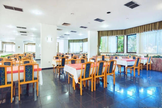 Hotel Sunshine-2