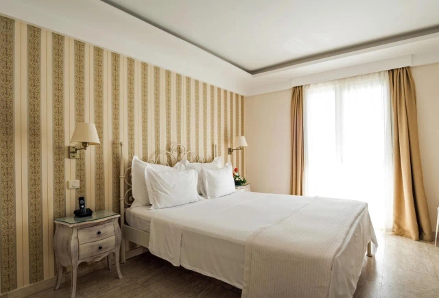 Hotel Azimut-3