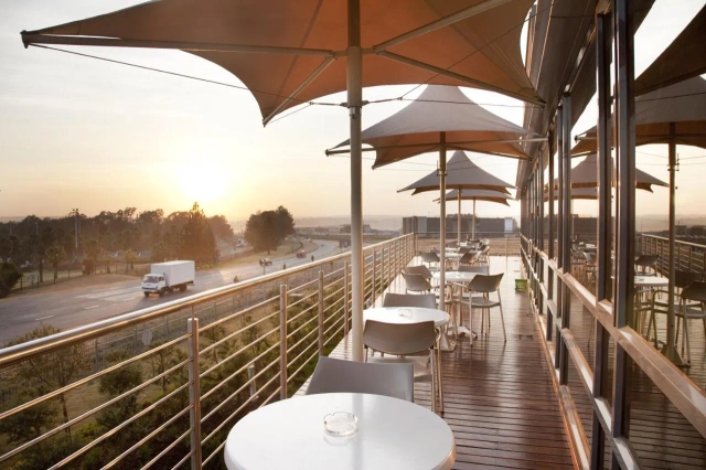 Holiday Inn Sandton hotel-3