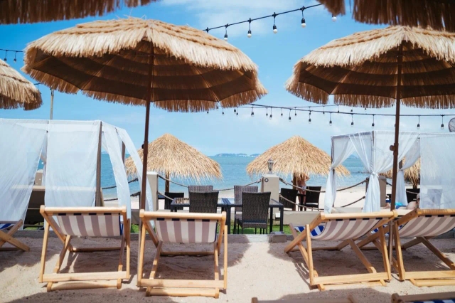 Golden Tulip Pattaya Beachfront Resort-2