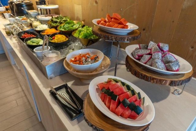 Golden Tulip Pattaya Beachfront Resort-3