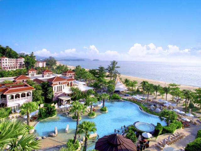 Centara Grand Beach Resort Phuket-2