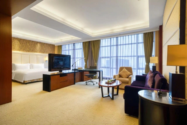 HaiWaiHai Crown Hotel-2