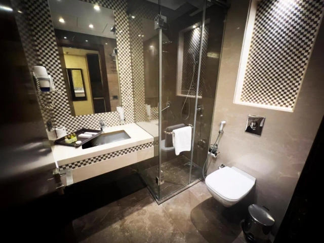 Lancaster Suites Raouche-2