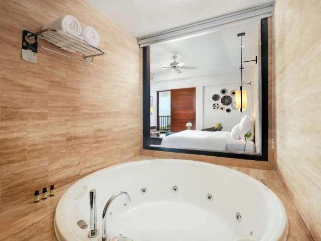 Pullman Danang Beach Resort hotel-2