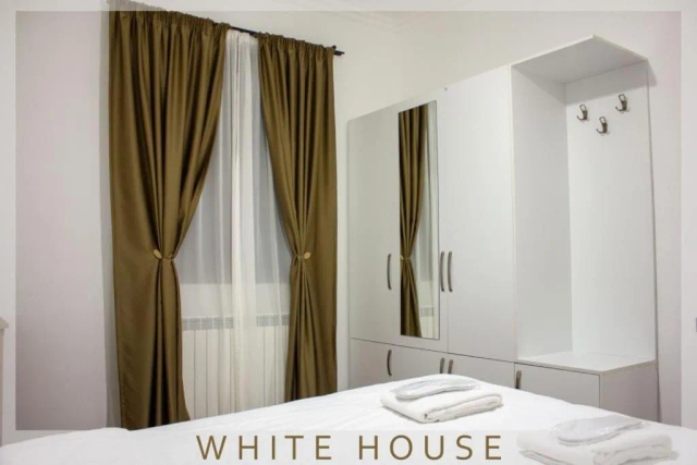 White House-3