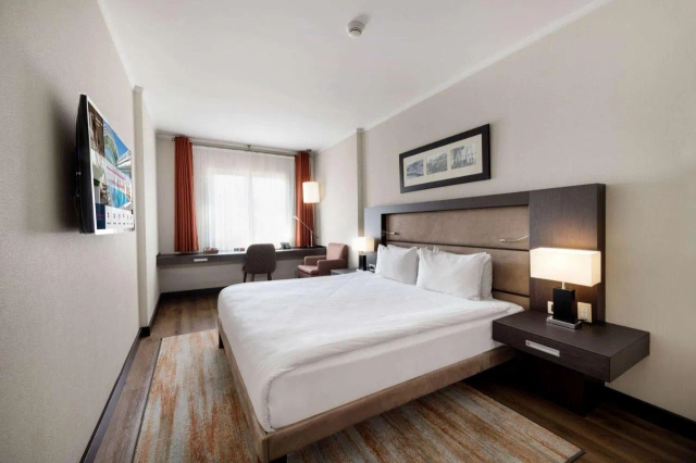 Ramada Plaza By Wyndham Istanbul City Center-3