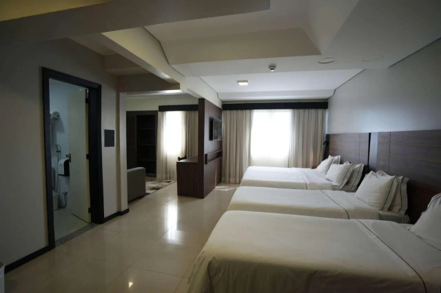 Wyndham Golden Foz Suítes-2