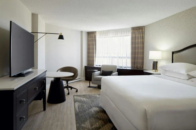 Sheraton Montreal Airport Hotel-2