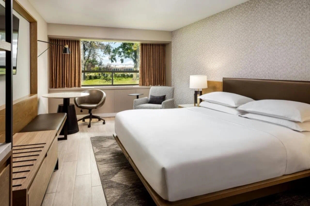 Sheraton Montreal Airport Hotel-3