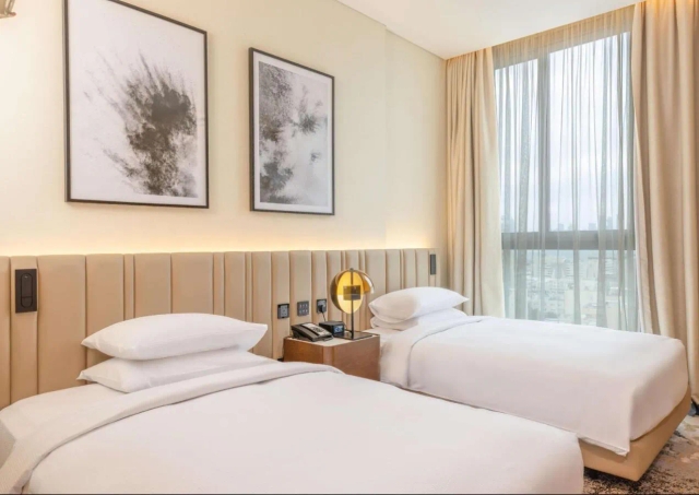 Embassy Suites By Hilton Doha Old Town-2